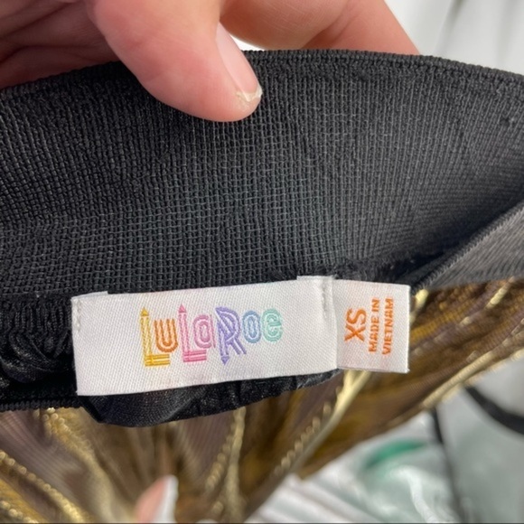 Lularoe Pleated Metallic Gold‎ midi Skirt XS - Picture 6 of 7